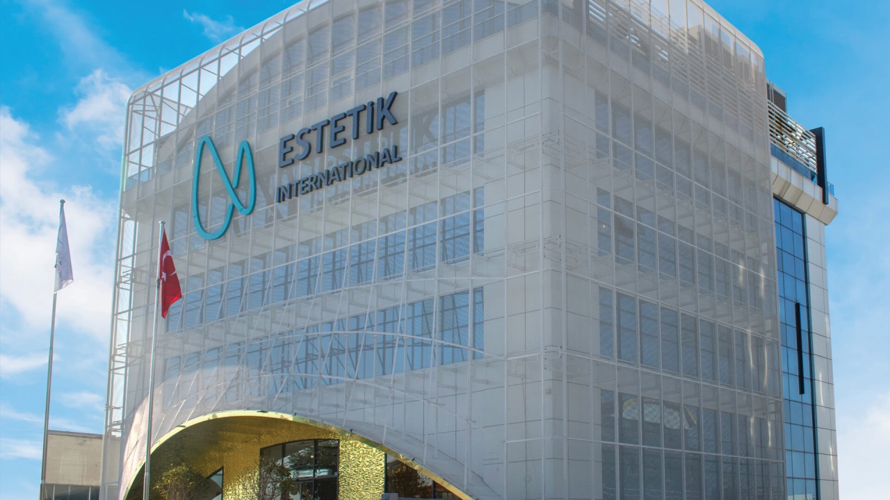 Estetik International